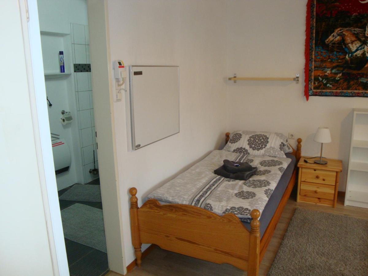 Tac Home 2-Zimmer Wohnung Зиндельфинген Экстерьер фото